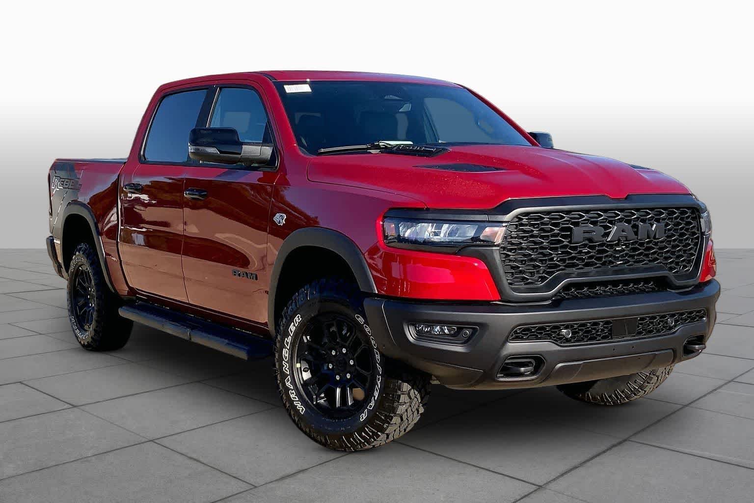 New 2026 Molten Red Pearl-Coat Exterior Paint RAM Rebel image 2