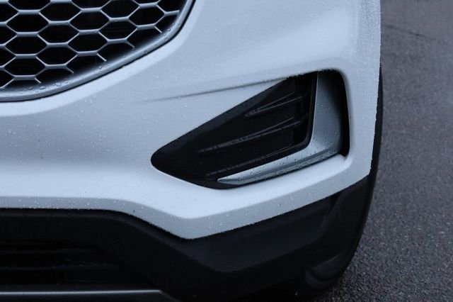 2024 Ford Edge SEL - Photo 4