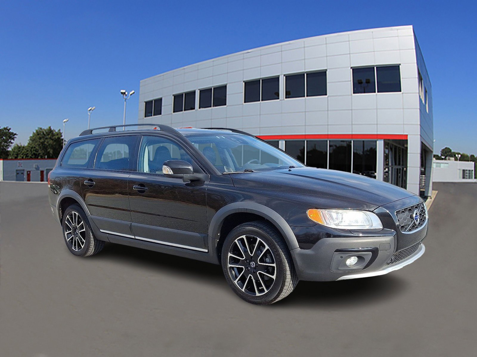 2016 Volvo XC70 Classic Platinum