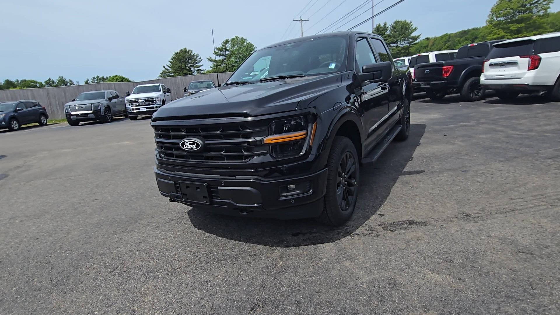 New 2026 Agate Black Metallic Ford XLT image 14
