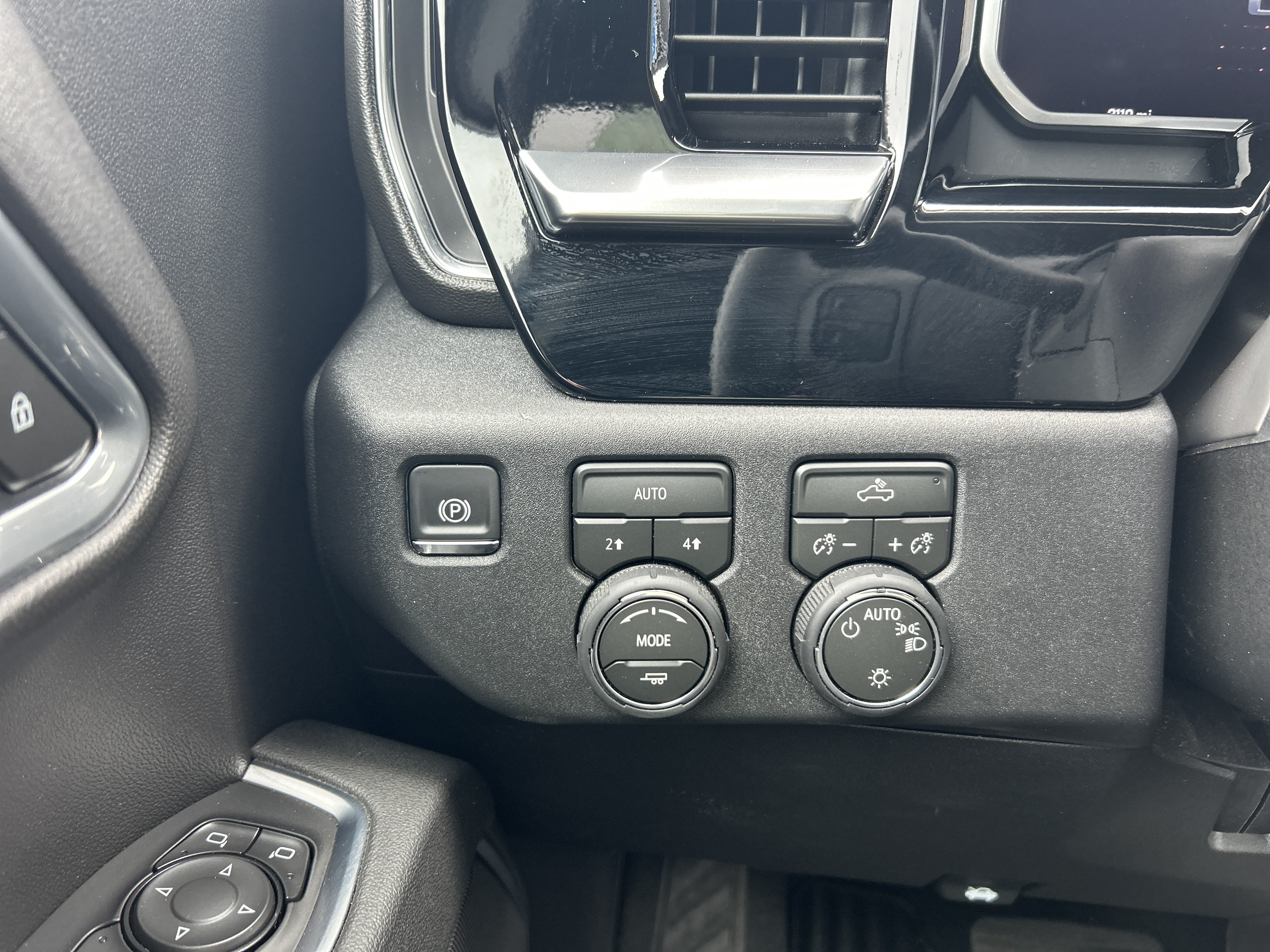 2026 Chevrolet Silverado 1500 LT - Photo 13