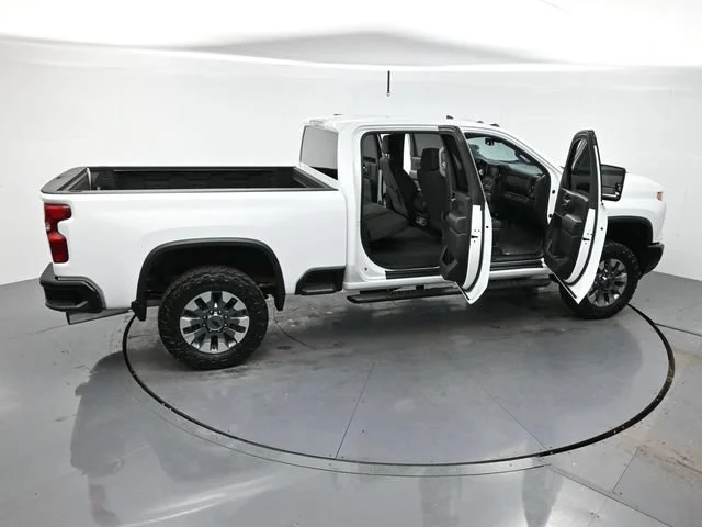 Used 2024 Summit White Chevrolet Custom image 42