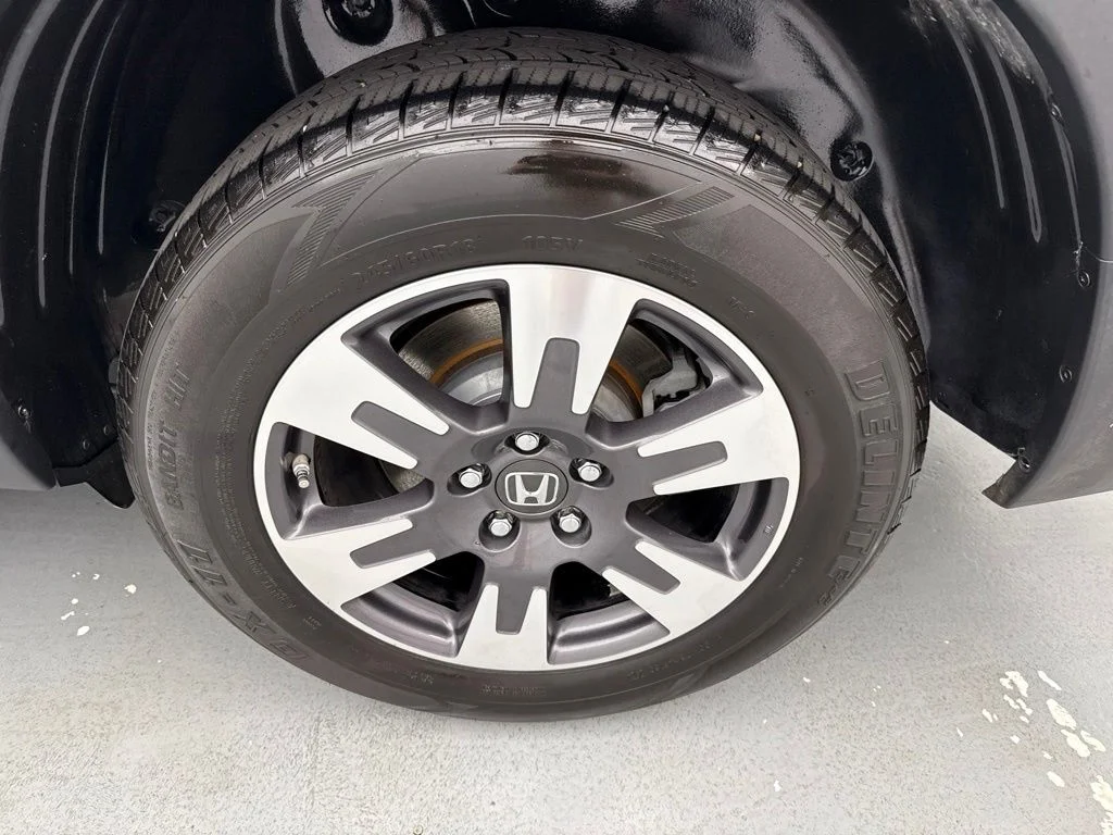 Used 2017  Honda RTL-T image 6
