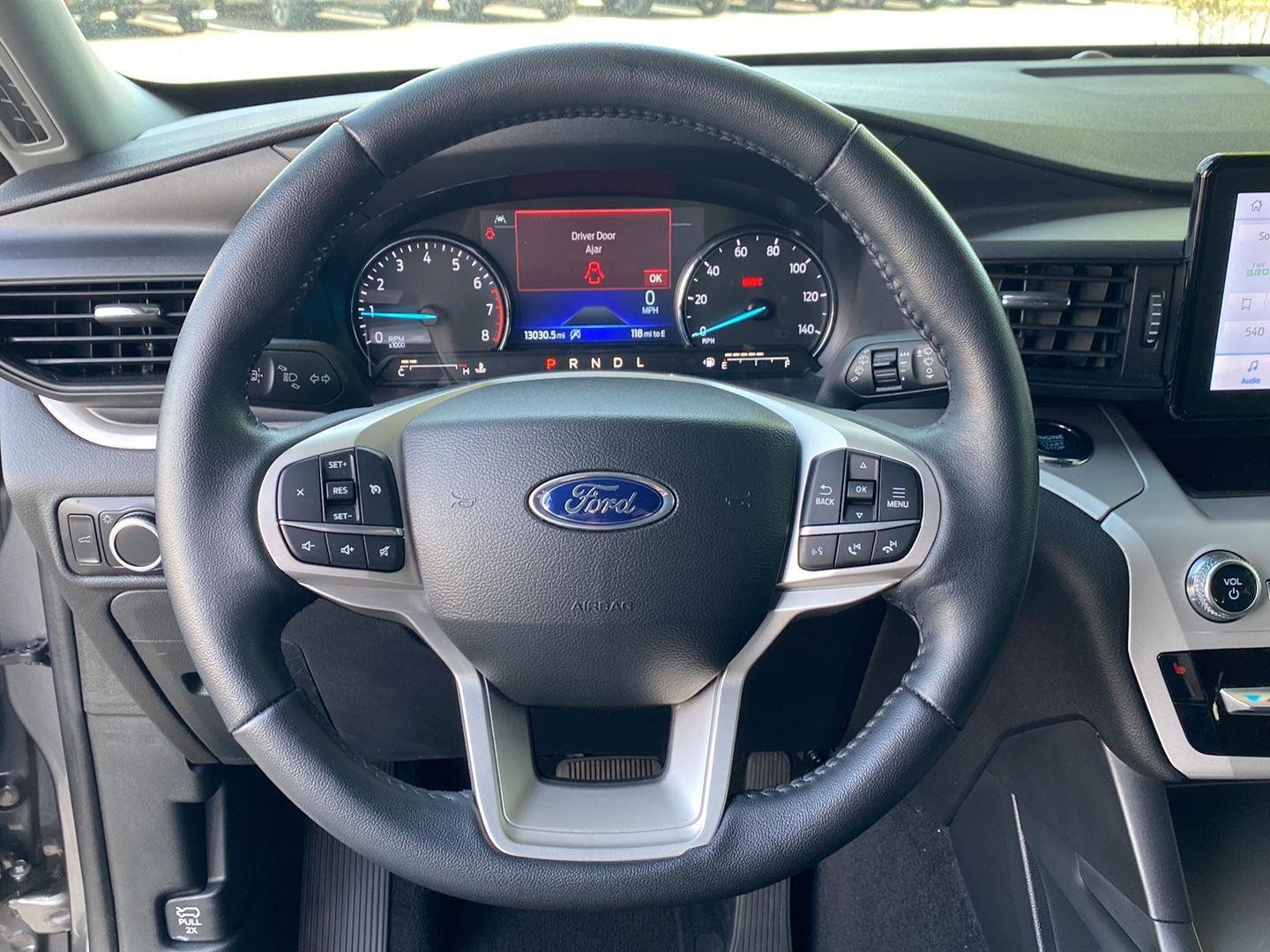 2023 Ford Explorer XLT - Photo 34