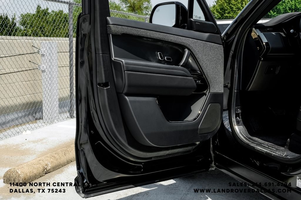 Certified Used 2025 Santorini Black Metallic Land Rover SE image 46