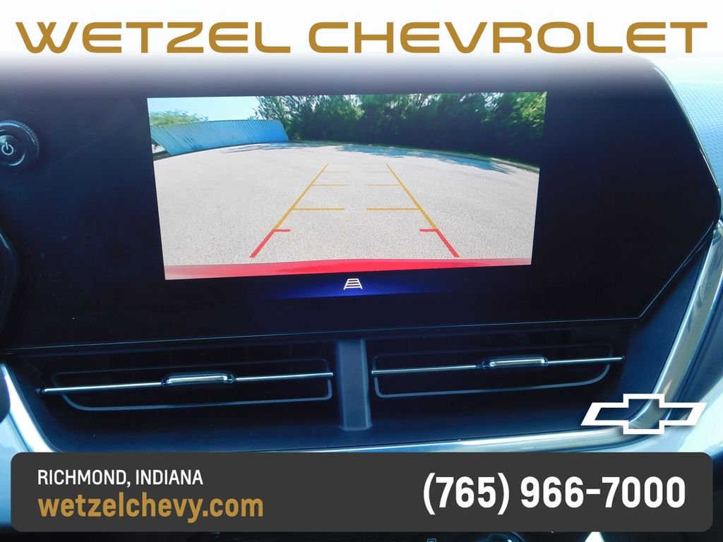 Used 2025 Red Chevrolet LT image 32