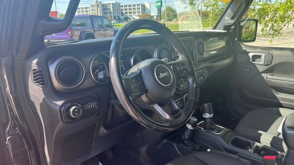 Used 2021 Black Jeep Willys image 22