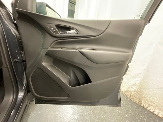 Used 2023 Gray Chevrolet LT image 21