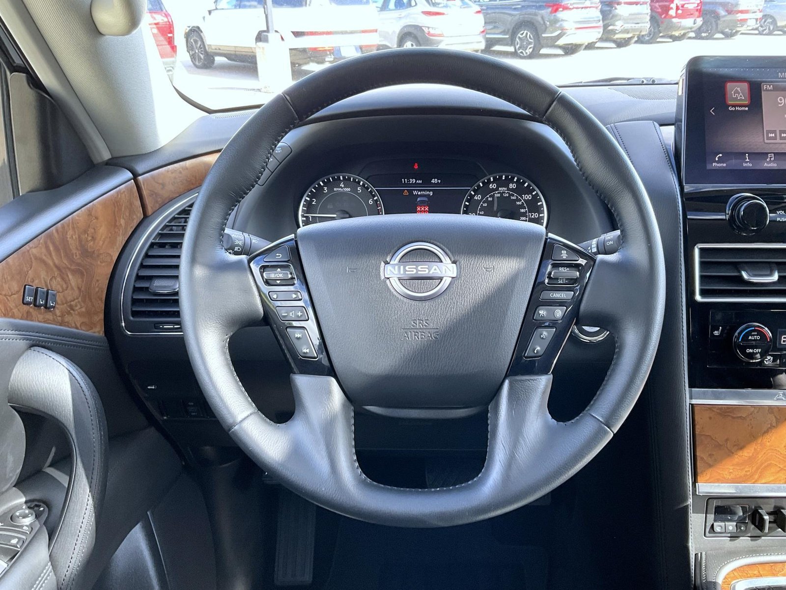 2022 Nissan Armada SL - Photo 14