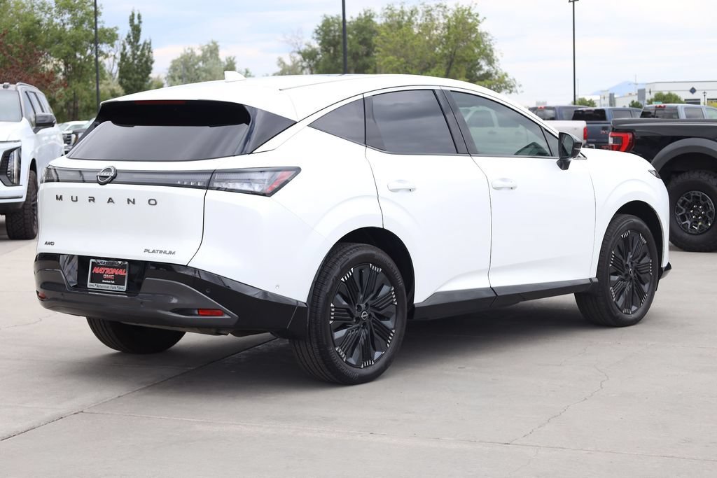 Used 2025 Everest White Pearl Tricoat Nissan Platinum image 6
