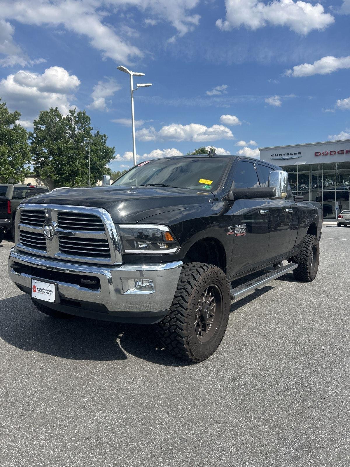 Used 2018 Brilliant Black Crystal Pearlcoat Ram Big Horn image 3