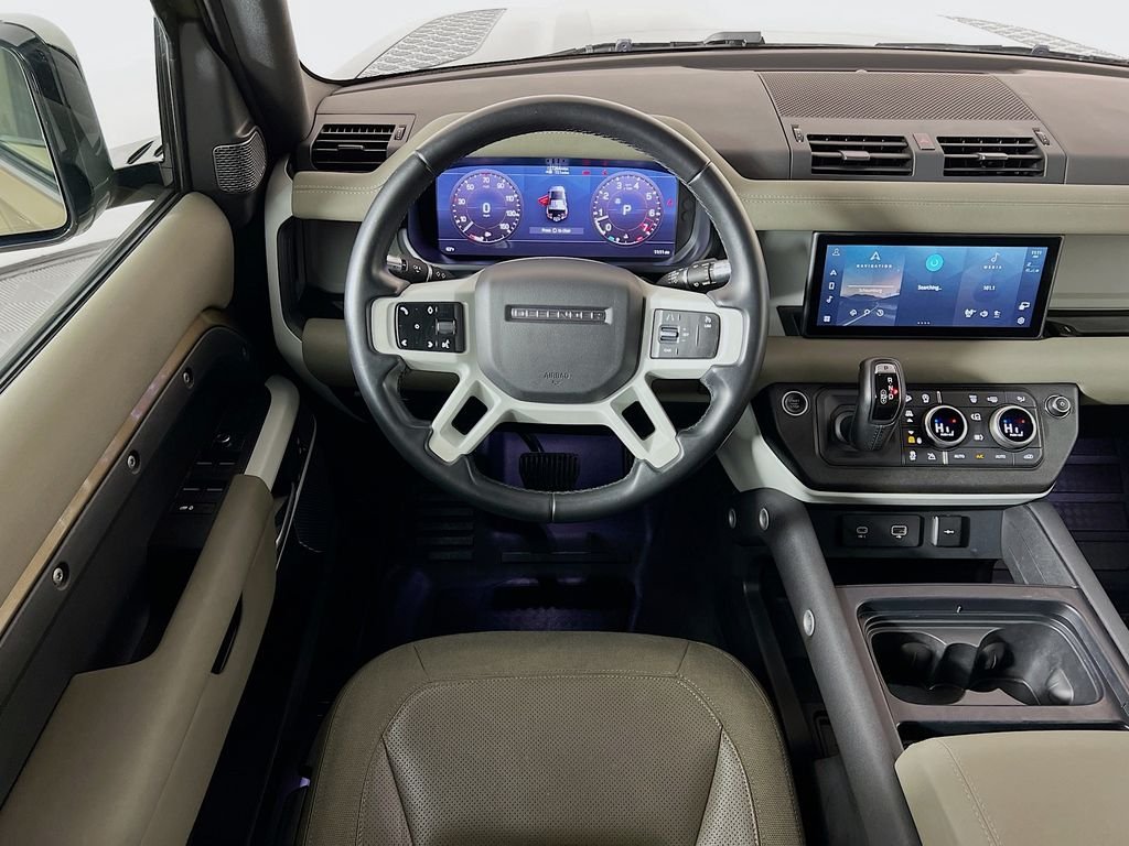 Used 2021 Gondwana Stone Metallic Land Rover S image 23