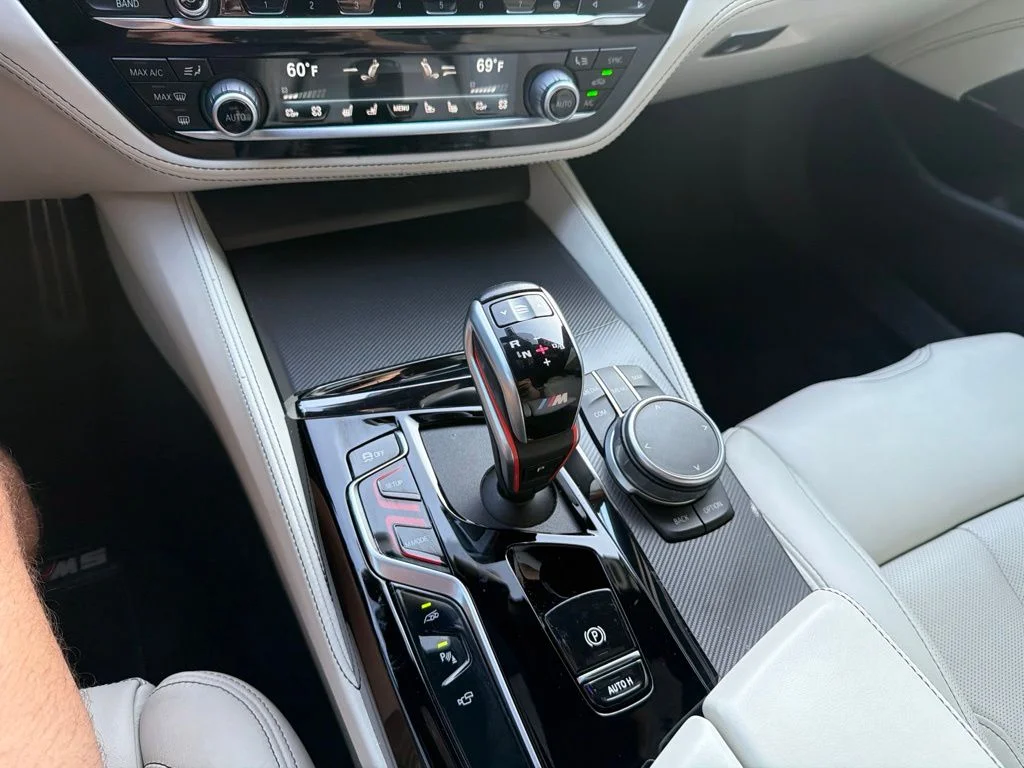 Used 2022 Blue BMW Base image 23