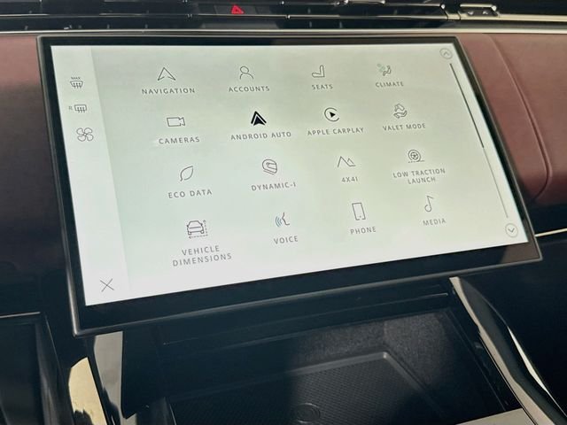 New 2026 Borasco Grey Land Rover Dynamic SE image 15