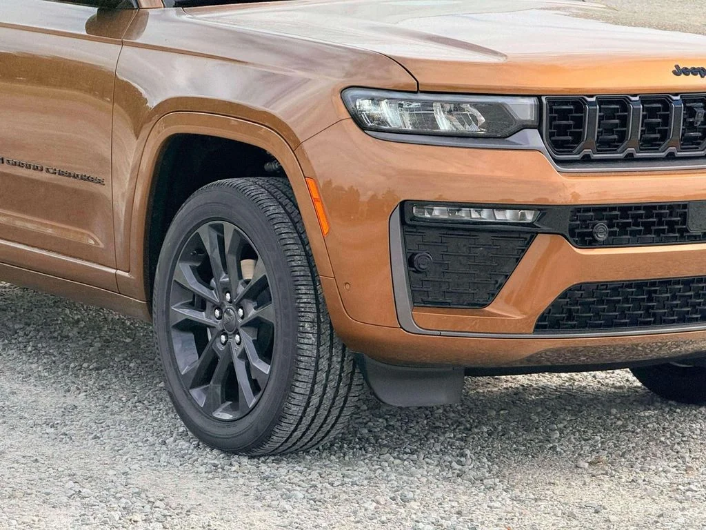 New 2026 Brown Jeep Limited Reserve image 5