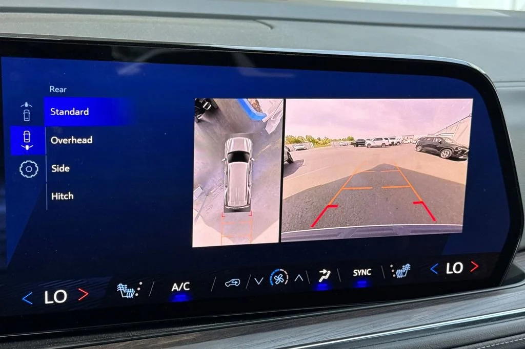 2025 Chevrolet Tahoe LT - Photo 21