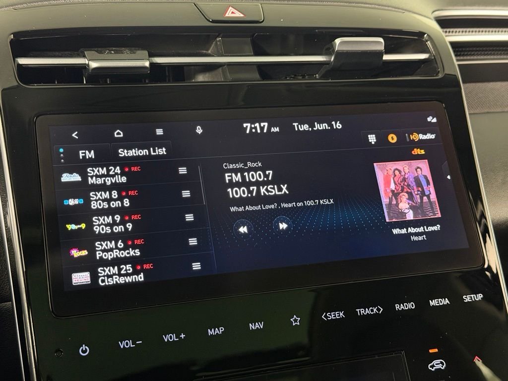 Used 2022  Hyundai Limited image 18
