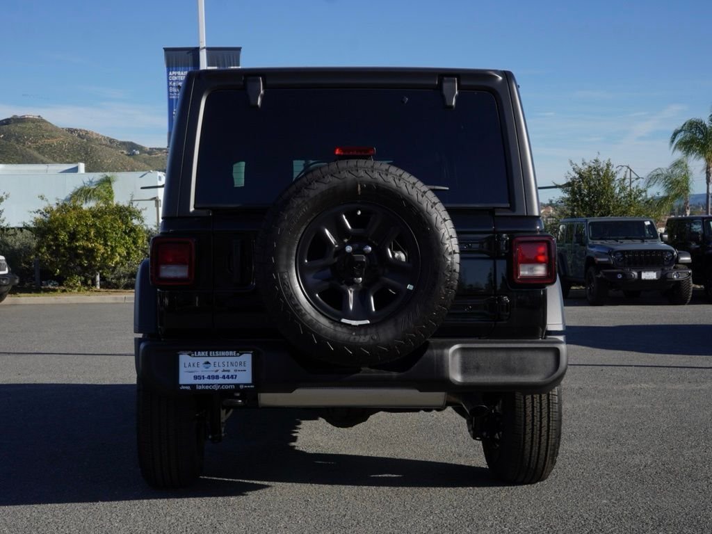 New 2026 Black Clear-Coat Exterior Paint Jeep Sport image 4