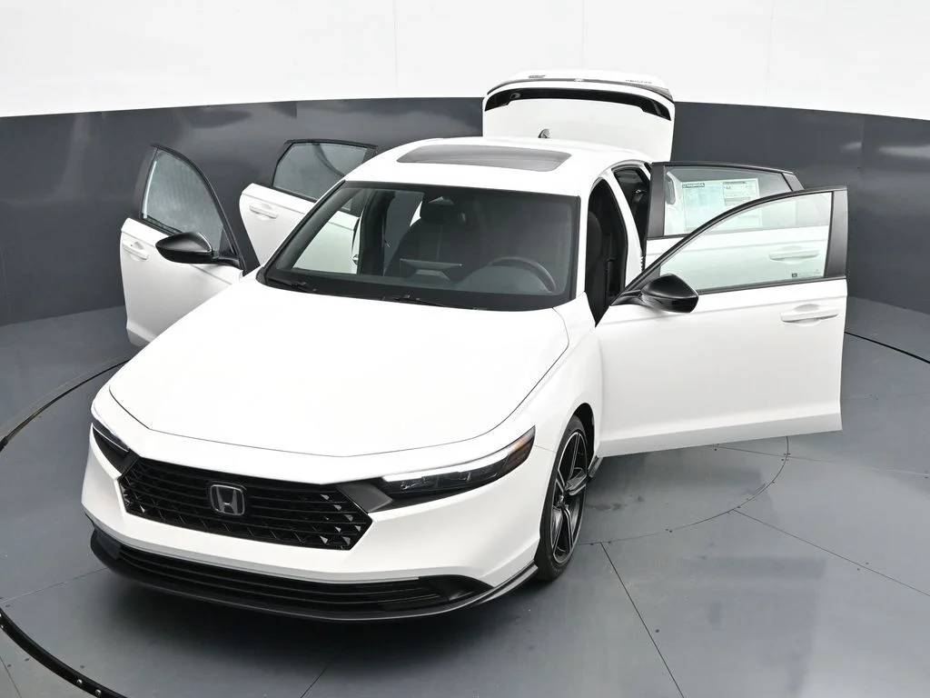 New 2026 Platinum White Pearl Honda Sport image 37