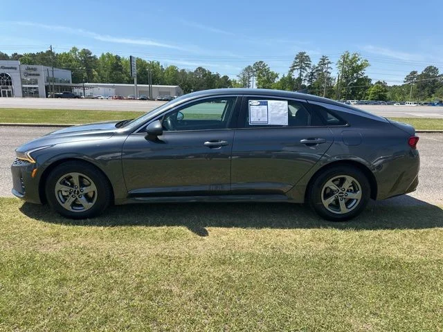 Used 2023 Gray Kia LXS image 4