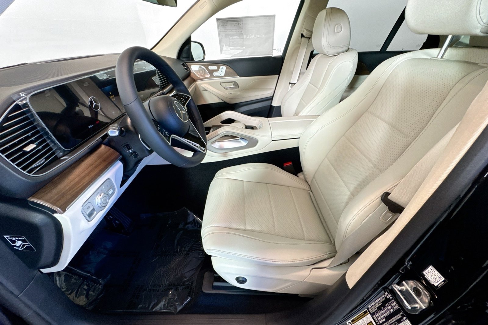 New 2026 Obsidian Black Metallic Mercedes-Benz GLE 450 image 18