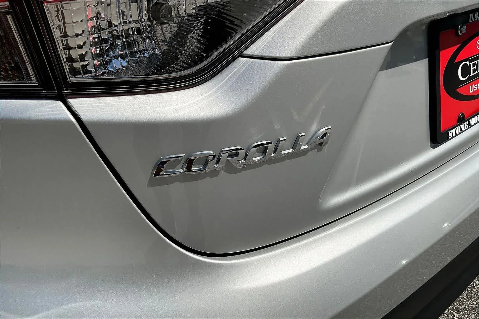 Used 2026 Classic Silver Metallic Toyota LE image 10