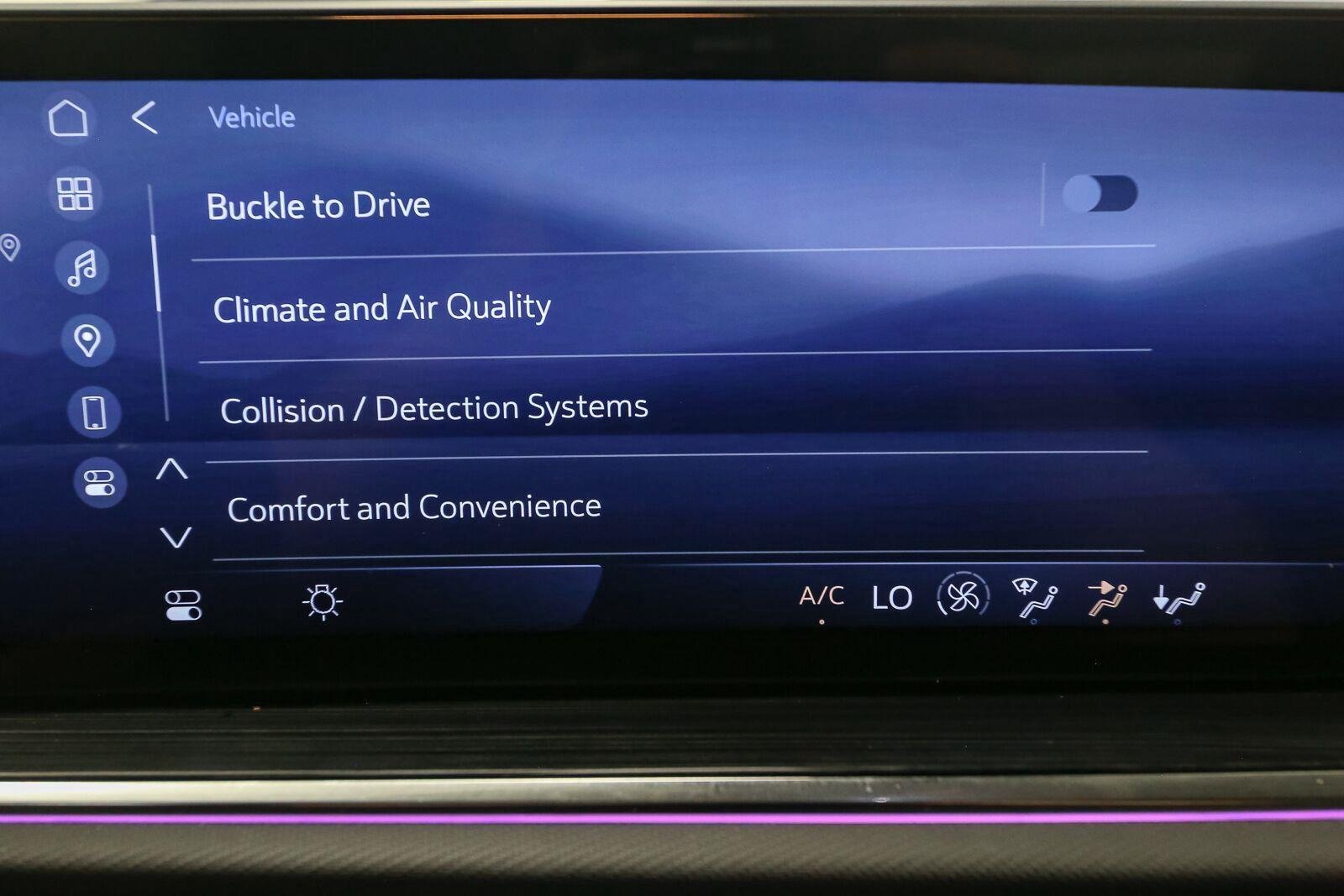 Used 2024 Smokey Amethyst Metallic Buick Preferred image 27