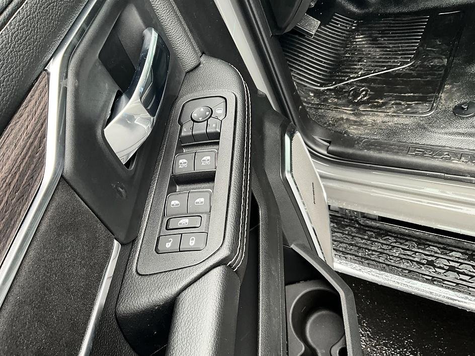 New 2027 Ceramic Gray Clearcoat RAM Laramie image 12