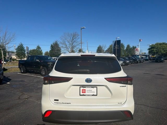 Certified Used 2021 Blizzard Pearl Toyota XLE image 3