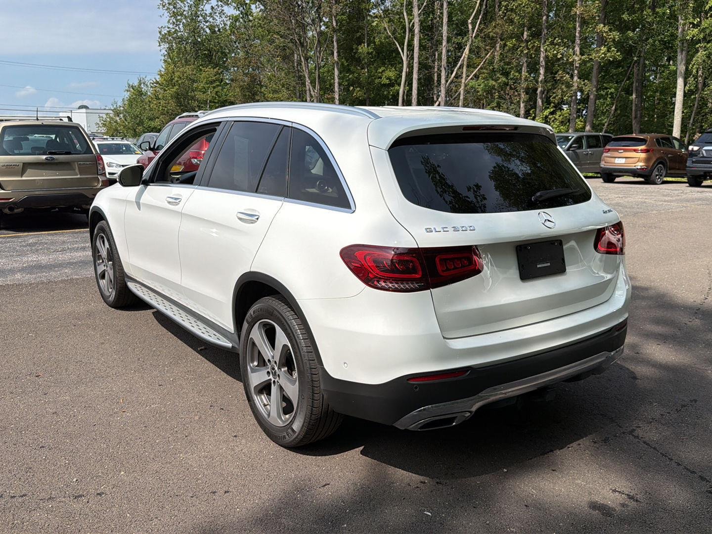 Used 2021 Polar White Mercedes-Benz GLC 300 image 10