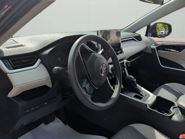 Used 2023 Black Toyota XLE image 13