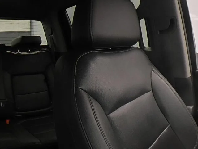 Used 2021 Silver Chevrolet LTZ image 33