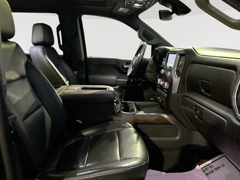 Used 2020 Black GMC SLT image 33