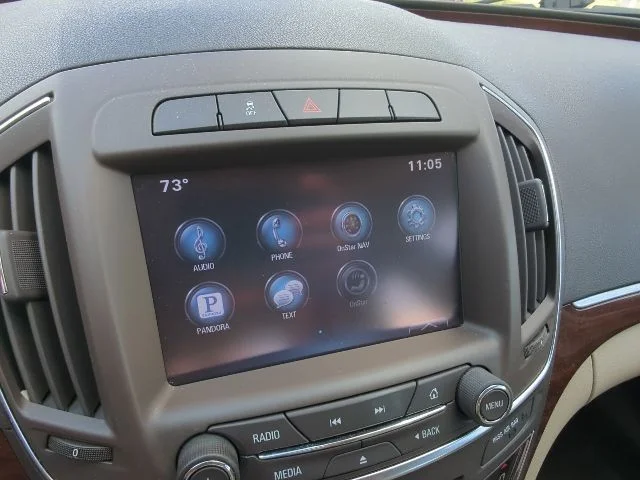 Used 2015 Red Buick Turbo image 21