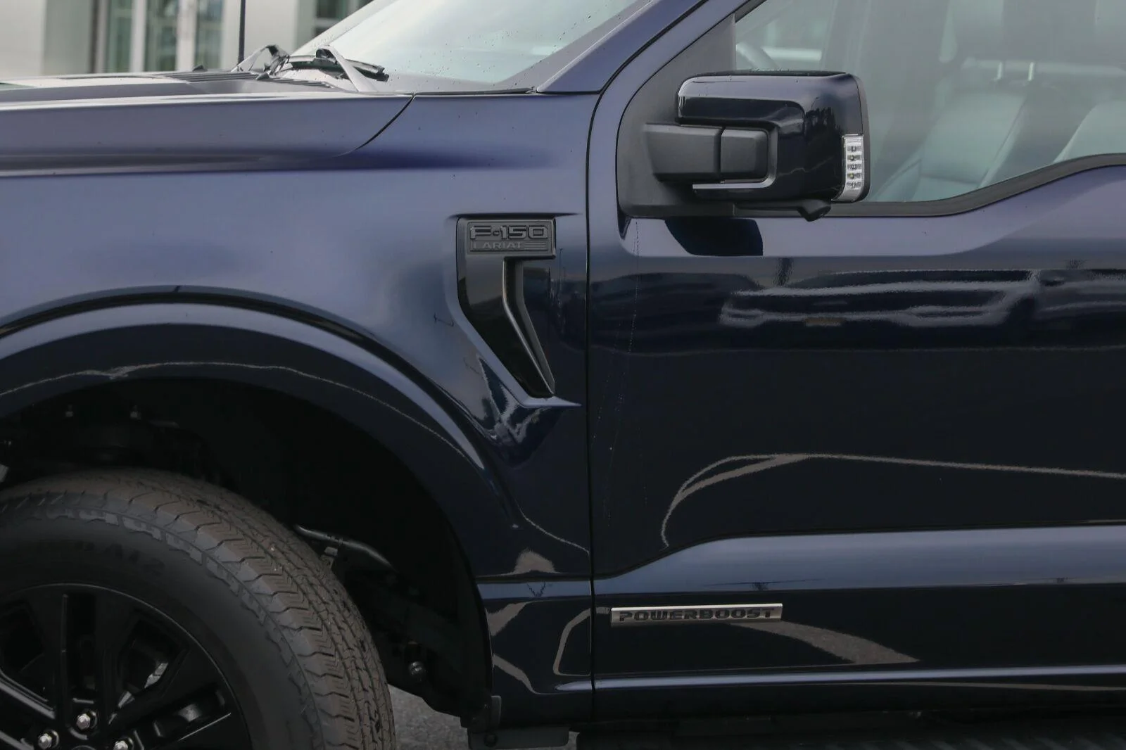 Certified Used 2025 Antimatter Blue Ford LARIAT image 4