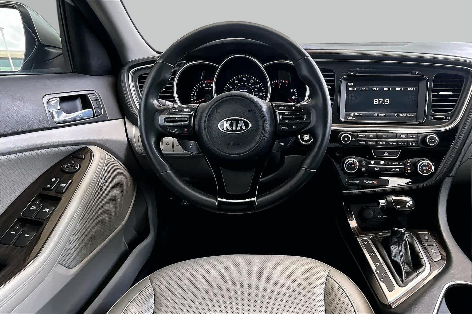 Pre-Owned 2014 Kia Optima EX