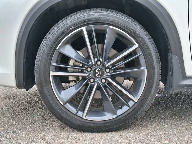 2025 INFINITI QX50 Sport - Photo 17