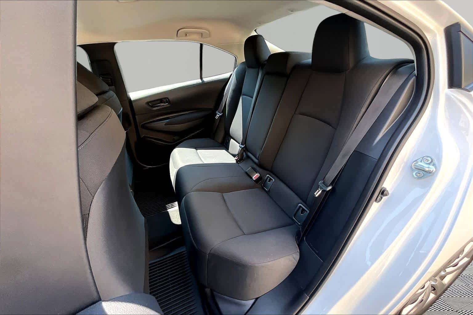 Certified Used 2026 Wind Chill Pearl Toyota LE image 21