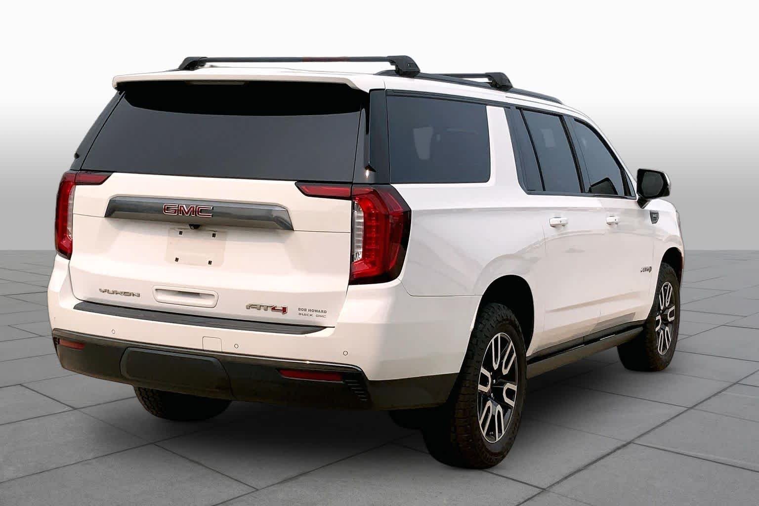 Used 2021 Summit White GMC AT4 image 12