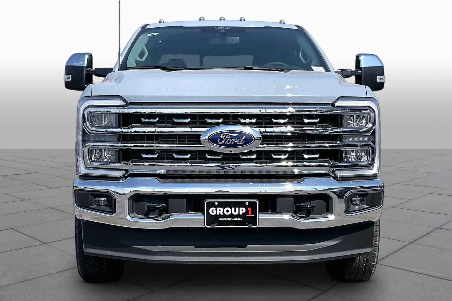 New 2026 Glacier Gray Metallic Tri-Coat Ford F-250® Lariat® image 3