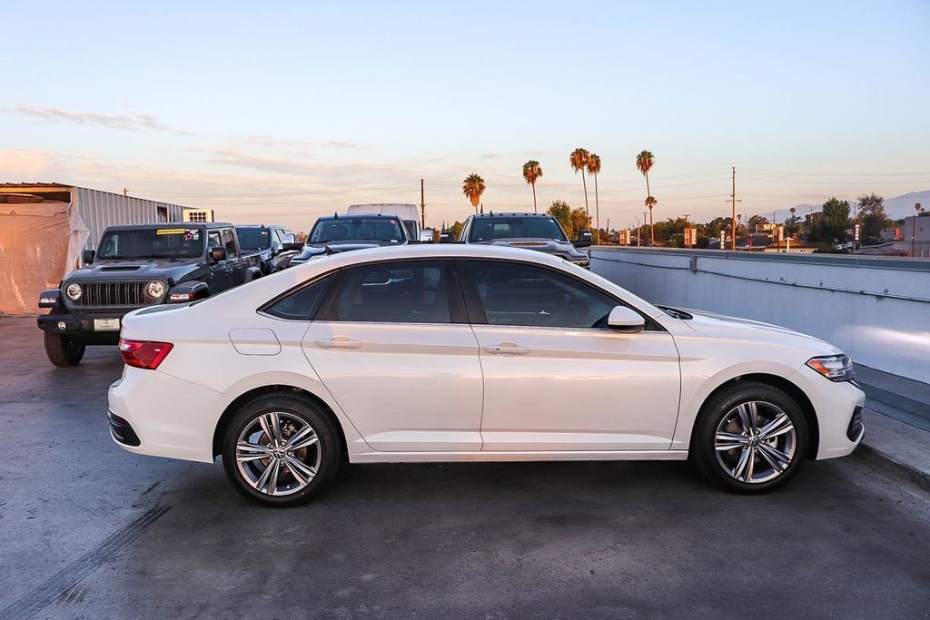 Used 2023 Opal White Pearl Volkswagen 1.5T SE image 13