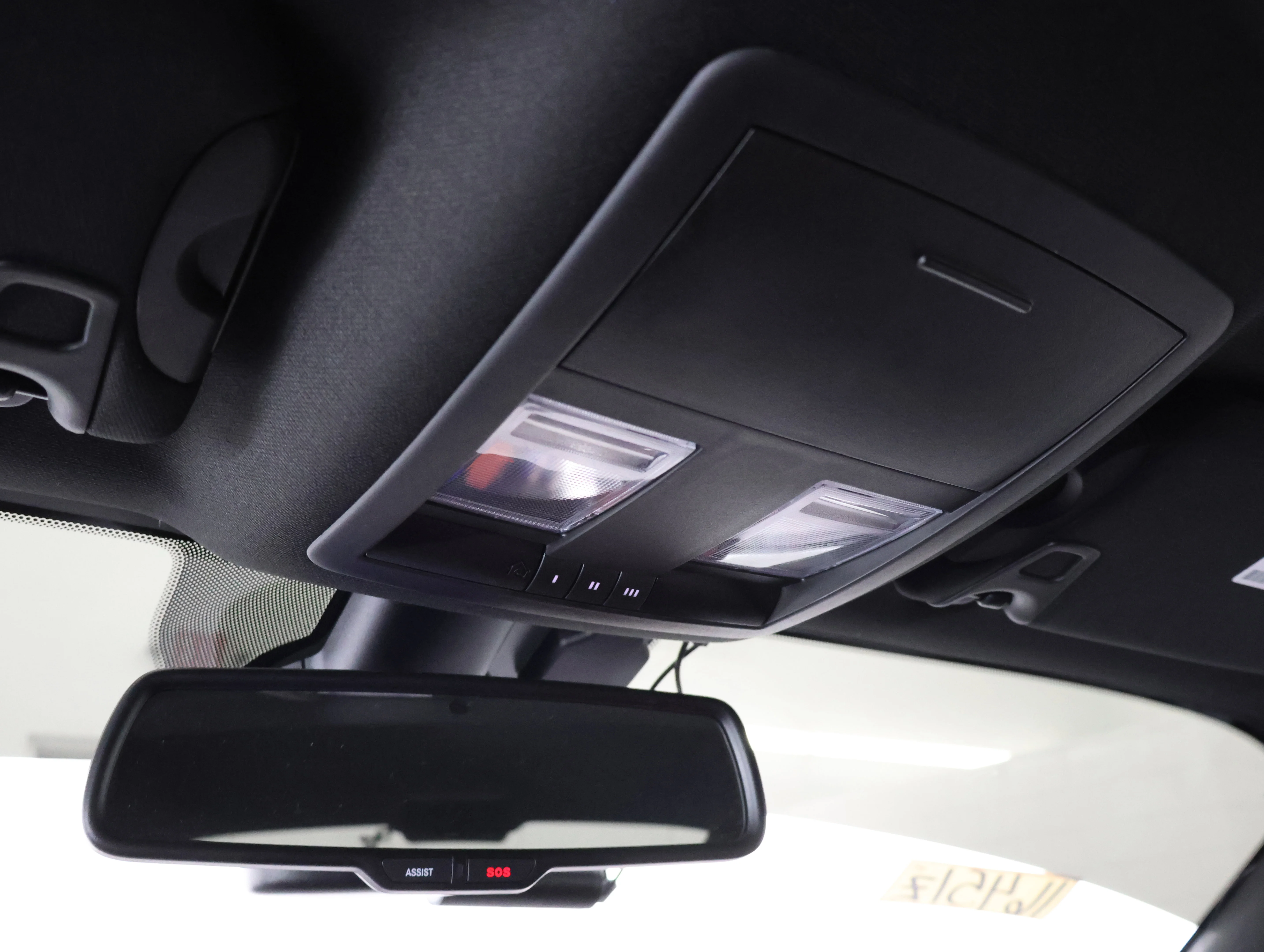 Used 2021 White Knuckle Clearcoat Dodge R/T Scat Pack image 12