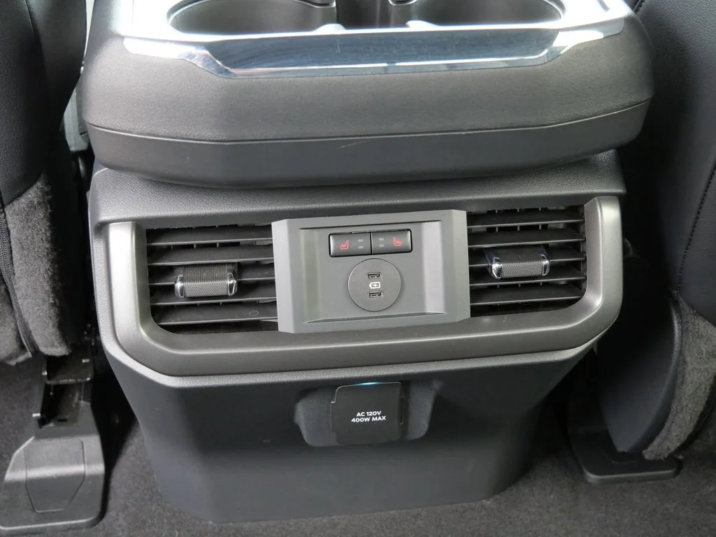 Used 2025 White Ford Lariat image 14