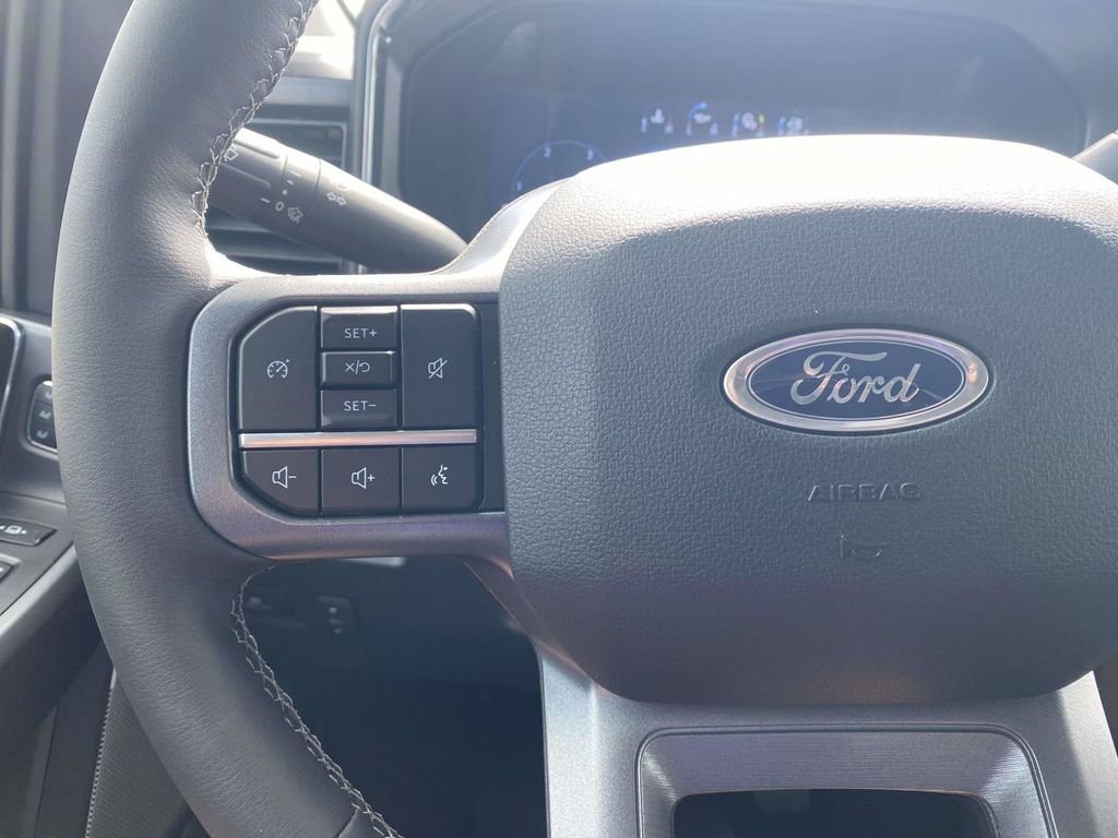 New 2026 Oxford White Ford F-350® Lariat® image 20
