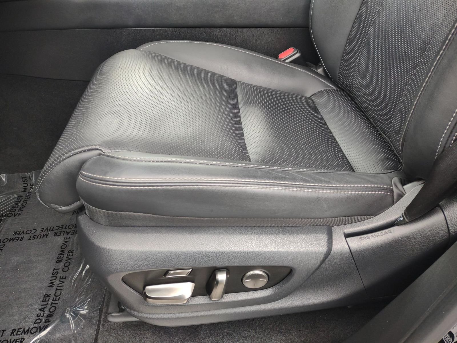 Used 2023 Black Lexus 600 Premium image 31