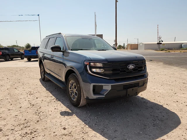 2027 Ford Expedition Active