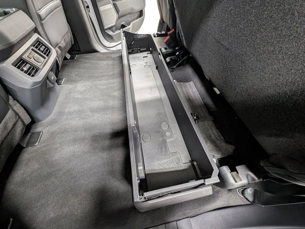 New 2026 Oxford White Ford F-250® Lariat® image 21