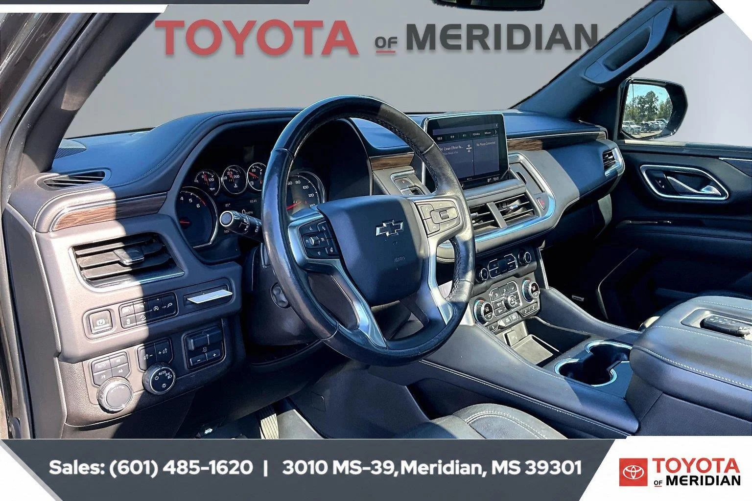 Used 2021 Graywood Metallic Chevrolet Z71 image 12