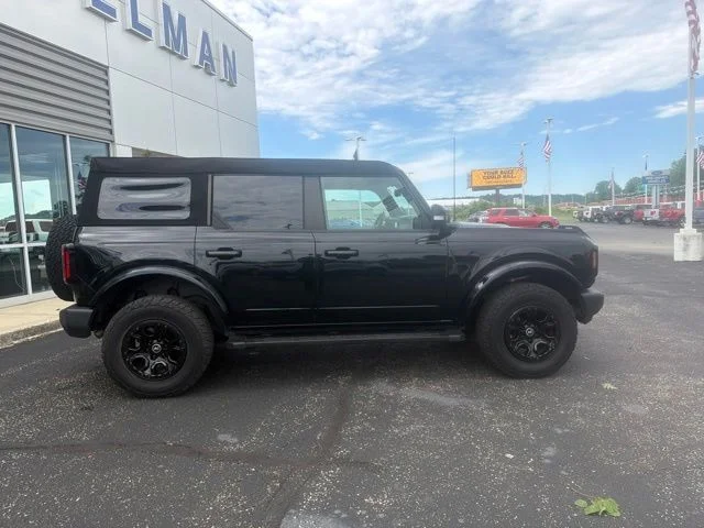 Certified Used 2022 Shadow Black Ford Outer Banks image 2