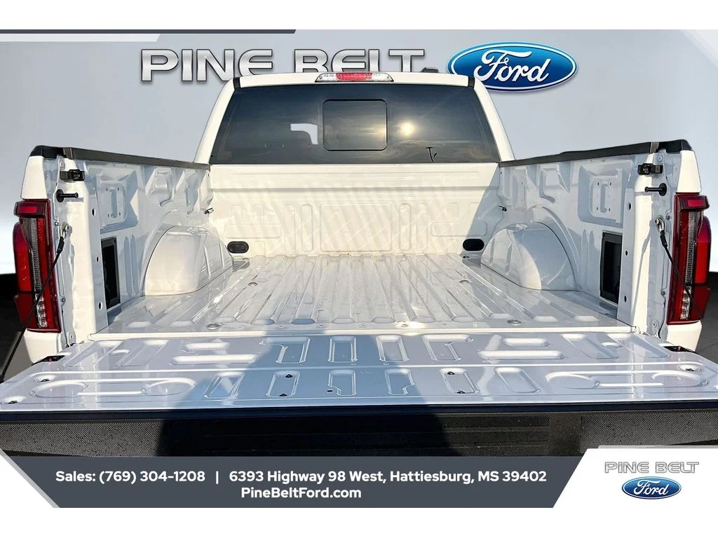 Used 2026 Oxford White Ford Lariat image 12
